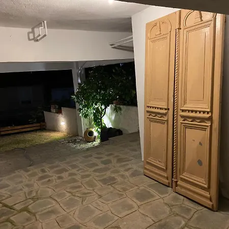 Elia & Meli Kallirákhi